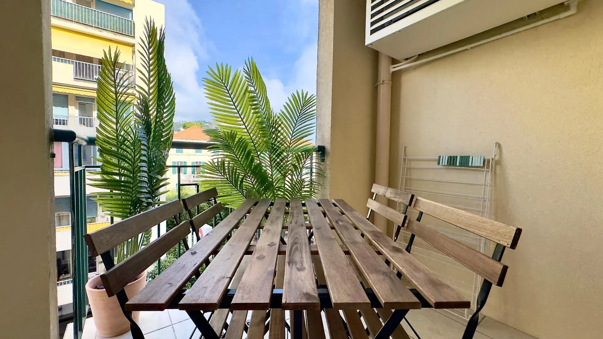Le Montebello By Scls Locations Cannes Francja